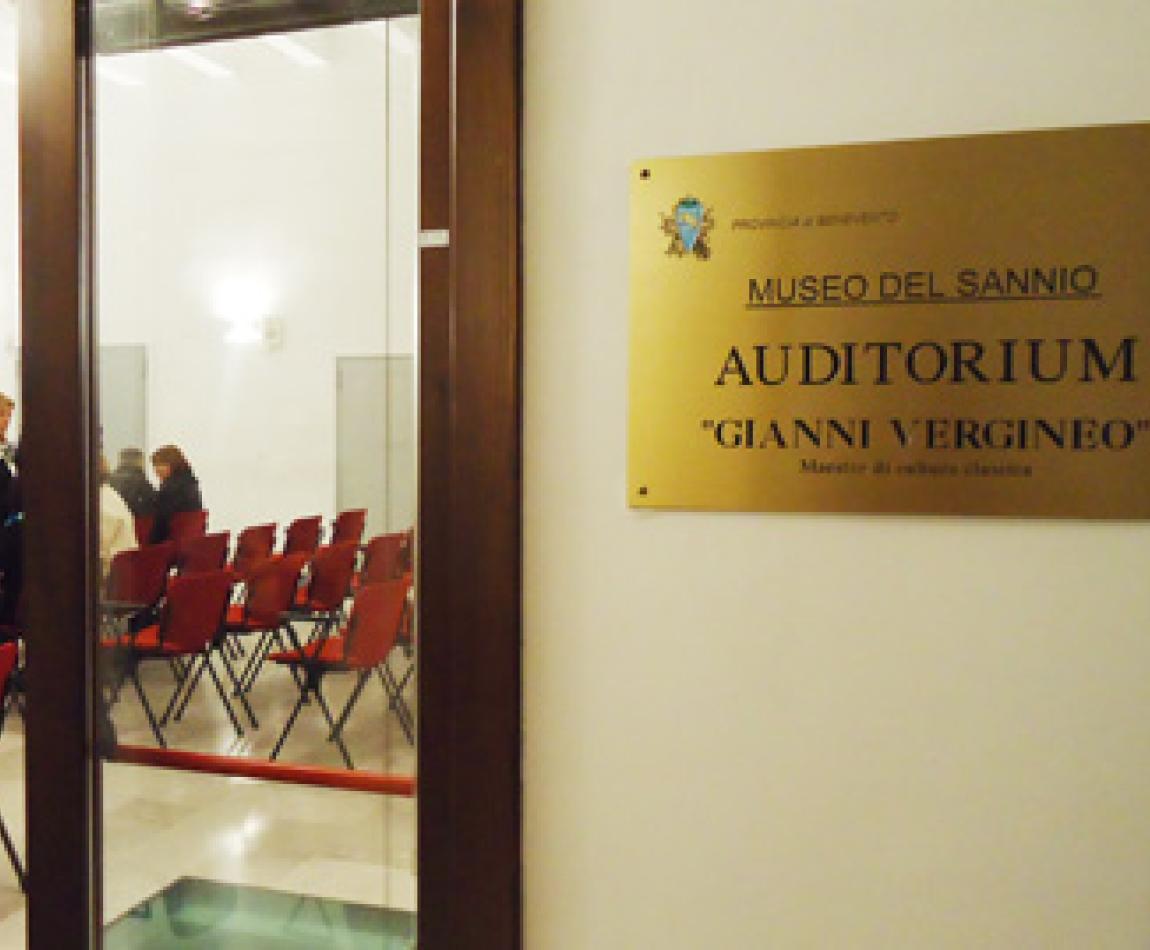 AUDITORIUM VERGINEO INGRESSO