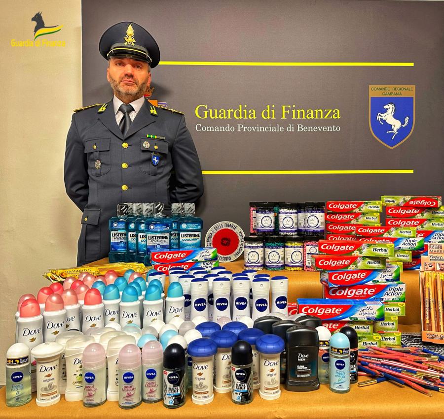 finanza sequestro prodotti non conformi